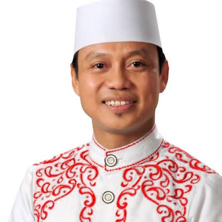 Ustadz Ahmad Fauzi